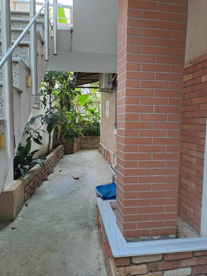 Barca Rooms Sarandë 外观 照片